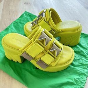 AUTH BOTTEGA VENETA Flash Sandals Kiwi SZ 36